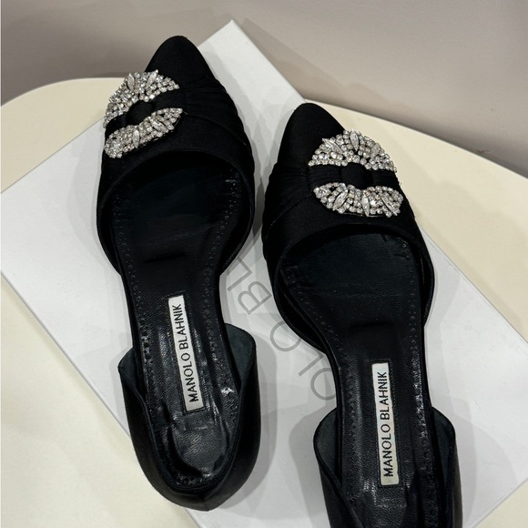 Crystal embellished satin flats from Manolo Blahnik - Picture 9 of 11
